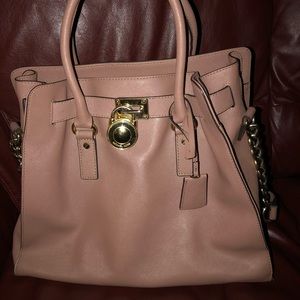 Micheal Kors bag